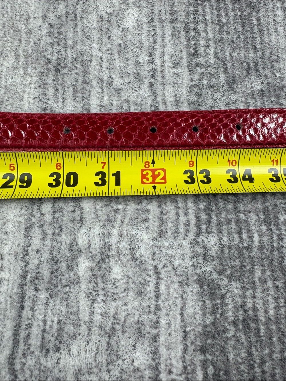 Genuine Snake Skin Belt Women’s Sz 32 Red Gold Hardware Western Sophisticated - Picture 9 of 10
